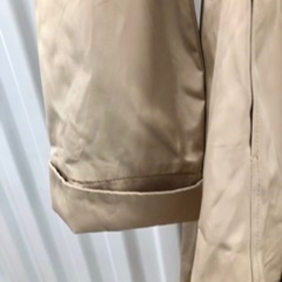 Designer Feminine Trench Coat, S, New - Picture 4 of 8
